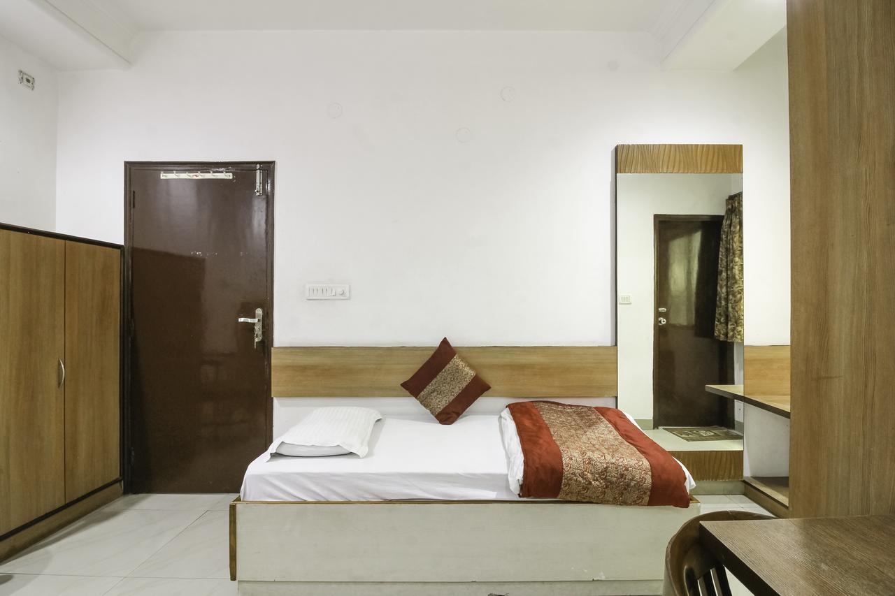 Oyo 3472 Hotel Rama Inn Yeni Delhi Dış mekan fotoğraf