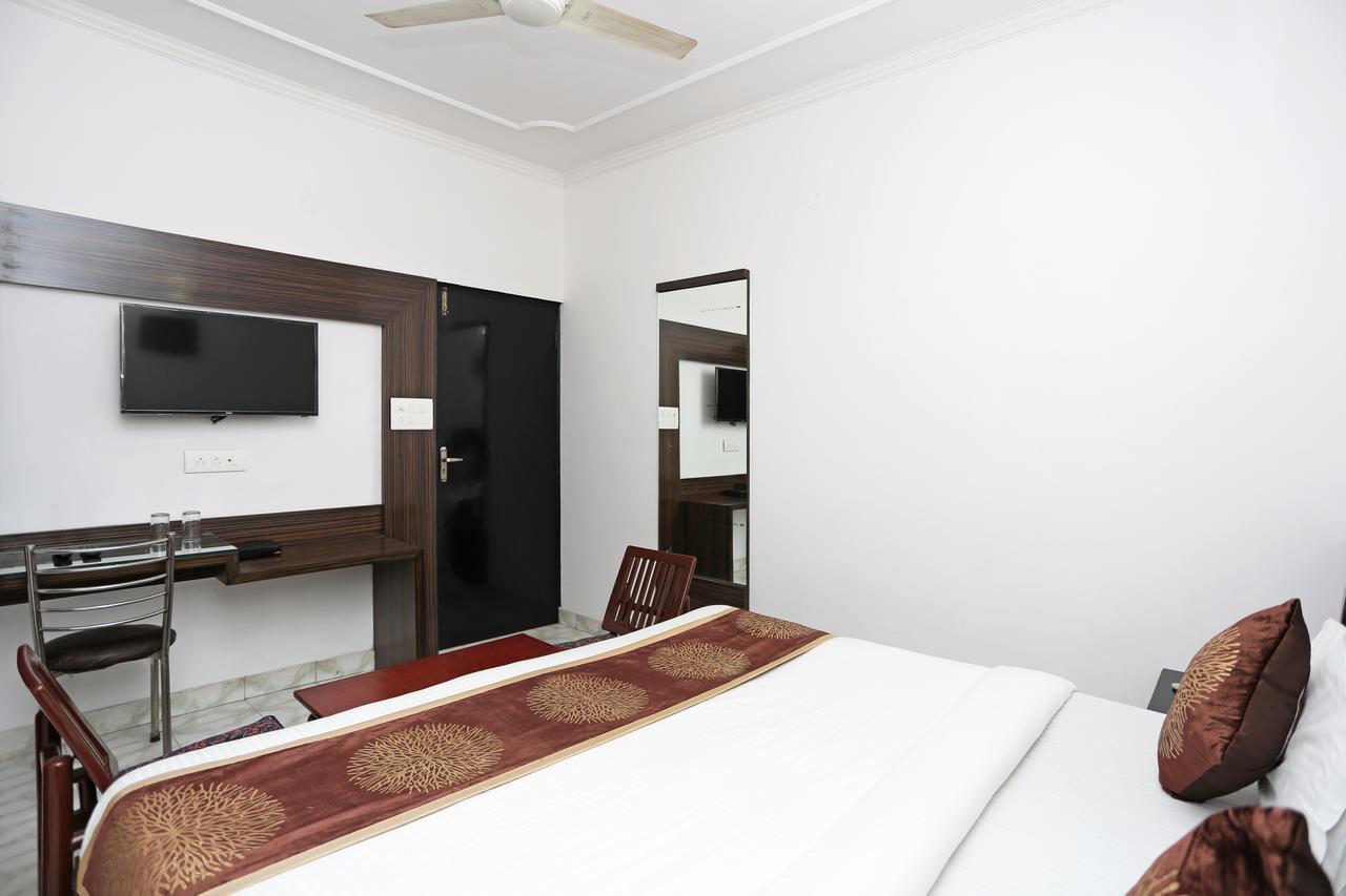 Oyo 3472 Hotel Rama Inn Yeni Delhi Dış mekan fotoğraf