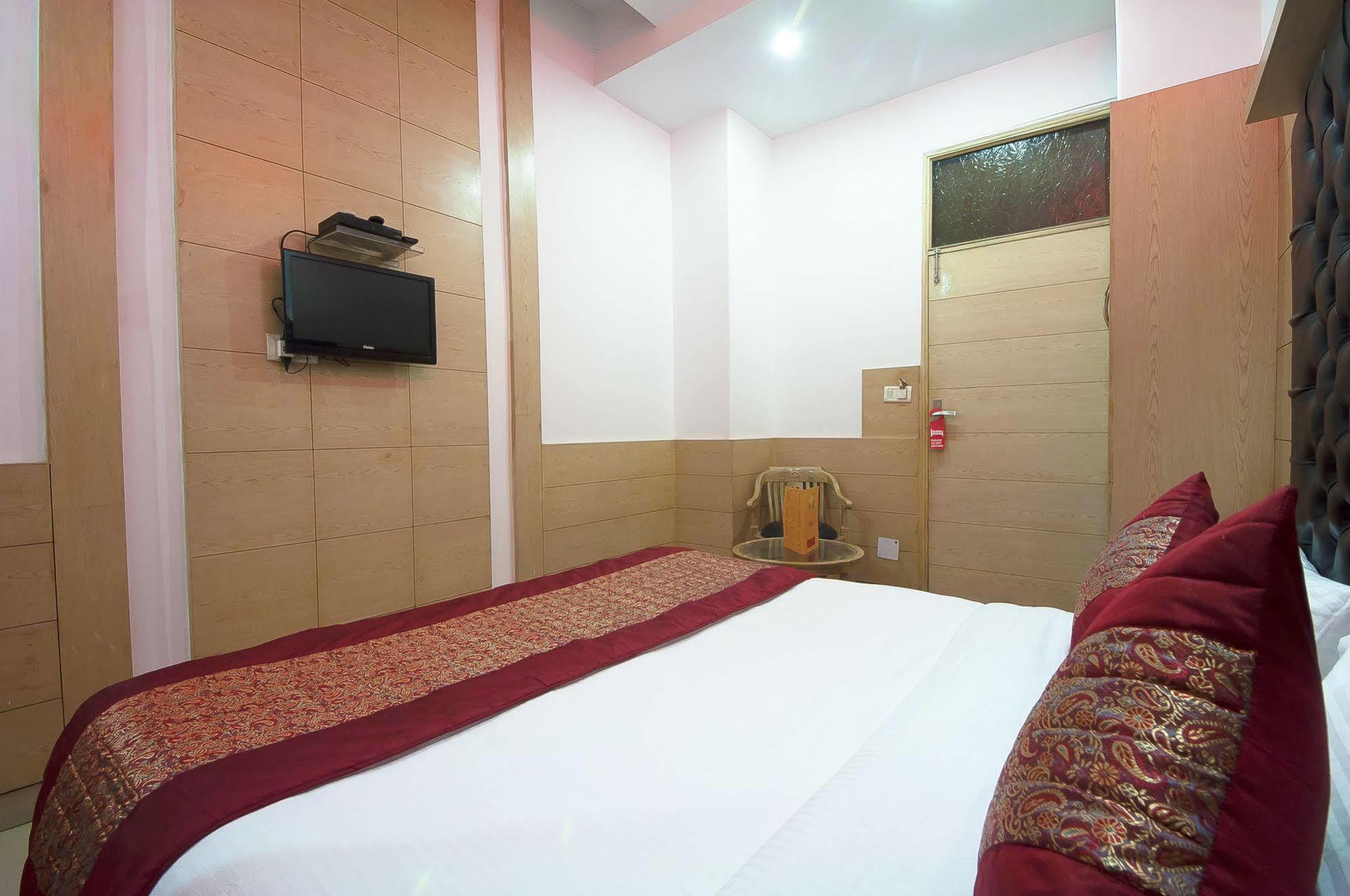 Oyo 3472 Hotel Rama Inn Yeni Delhi Dış mekan fotoğraf